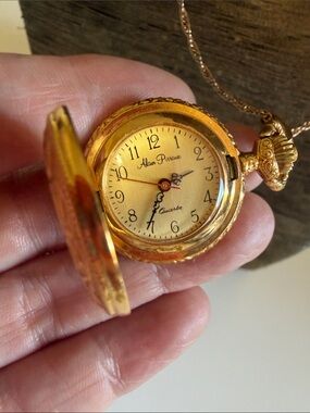 Vintage Gold Tone Rope Chain Alain Pirraux Watch Pendant Necklace